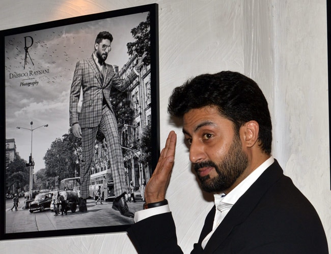 डब्बू रत्नानी के कैलेंडर लॉन्च पर उमड़ा बॉलीवुड