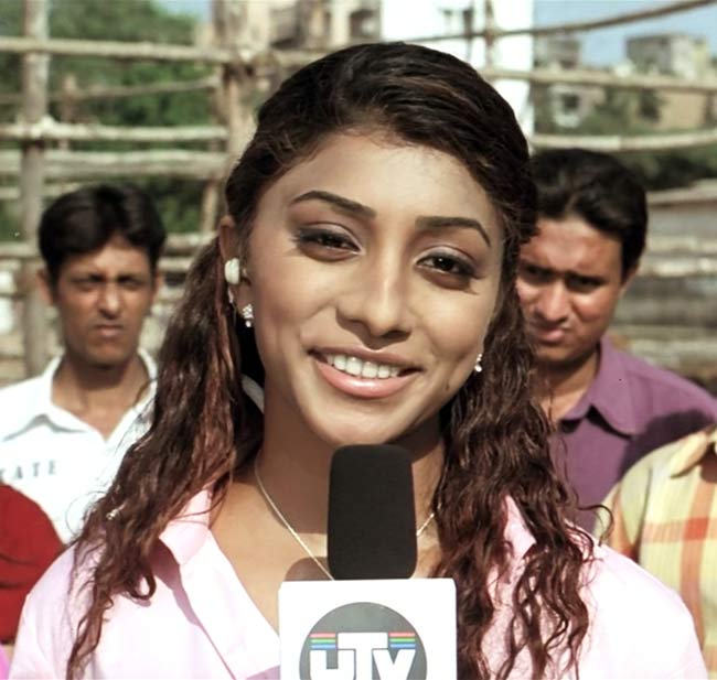 इन 20 फिल्मी पत्रकारों में कौन है आपका चहेता?