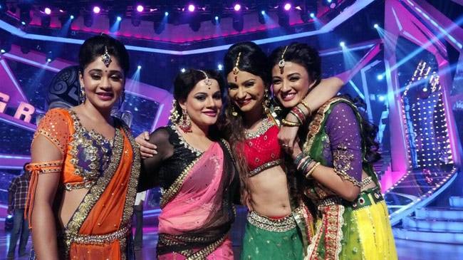 'बिग बॉस' की बि‍क‍िनी बेब डिंपी से क्‍या मिले हैं आप, देखें तस्‍वीरें