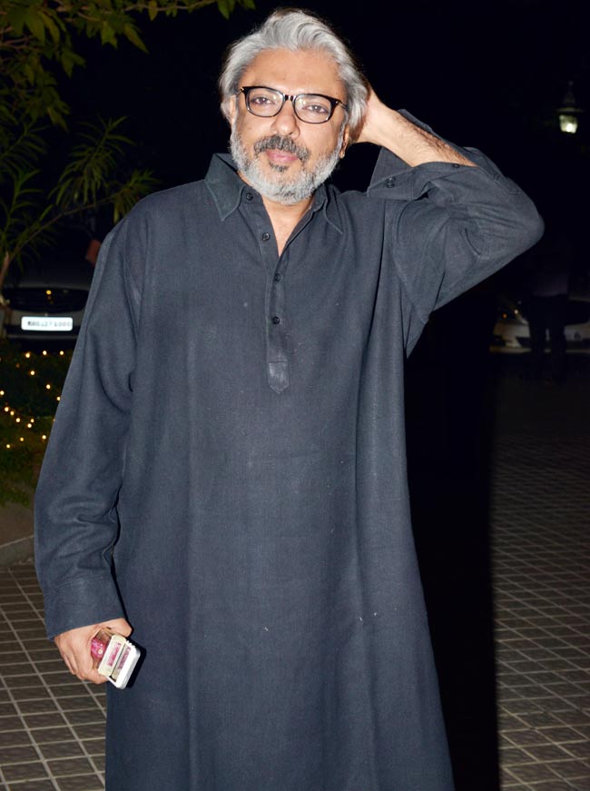 बॉलीवुड ने जमकर मनाया फराह खान के बर्थडे का जश्न