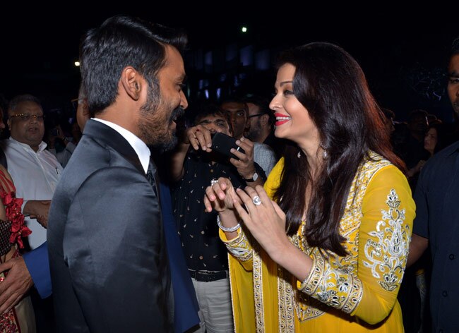 तीन मेगास्टार और संगीतमय 'शमिताभ' शाम...