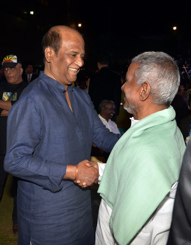 तीन मेगास्टार और संगीतमय 'शमिताभ' शाम...