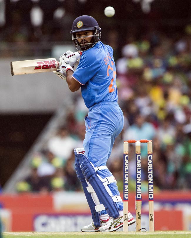 कुछ यूं बारिश की भेंट चढ़ा सिडनी वनडे