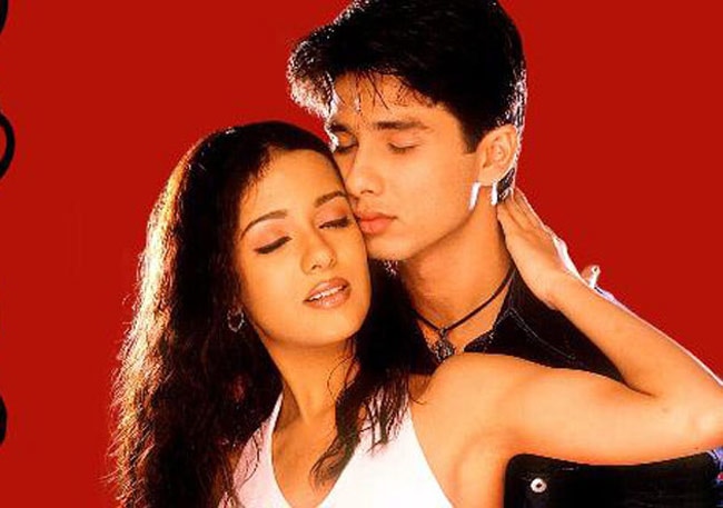 ये हैं वो 6 सितारे जिन्होंने बॉलीवुड में पूरे किए 12 साल