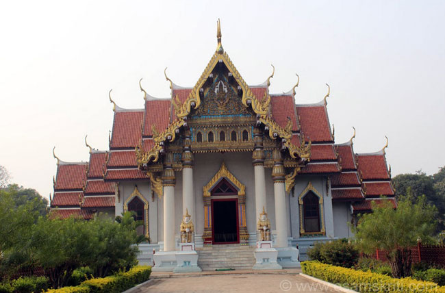 कीजिए बोधगया के प्रसिद्ध मंदिरों के दर्शन