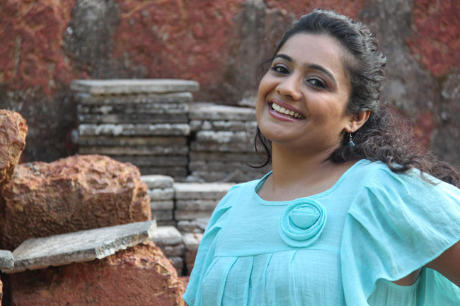 एक्‍ट्रेस मीरा वासुदेवन Happy birthday