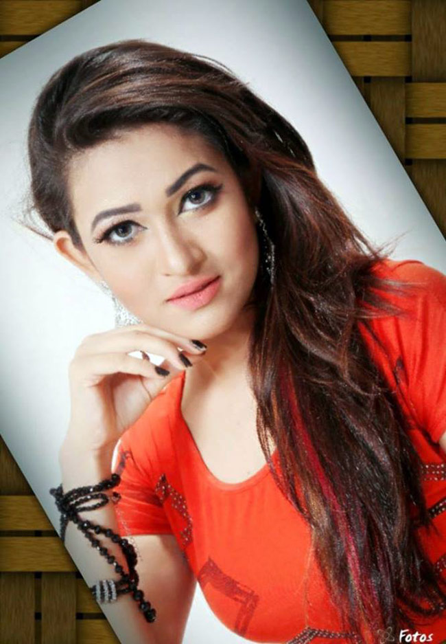 क्रिकेटर रुबेल पर रेप का इल्जाम लगाने वाली नाजनीन...