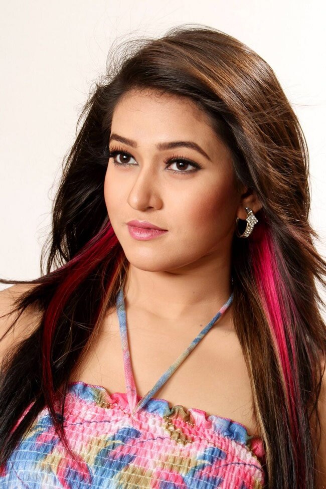 क्रिकेटर रुबेल पर रेप का इल्जाम लगाने वाली नाजनीन...