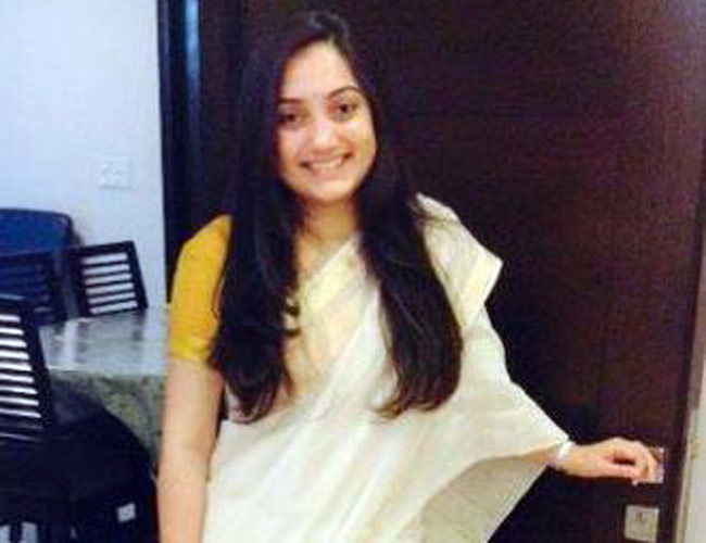 जानिए केजरीवाल के खिलाफ लड़ने वाली नूपुर शर्मा को...