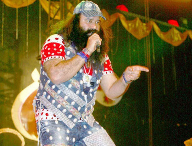 रॉकस्टार राम रहीम की 10 स्पेशल तस्वीरें