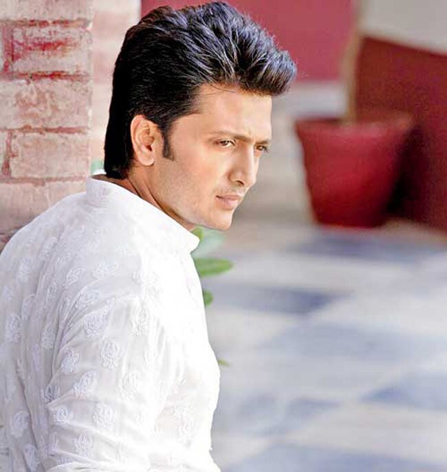 ये हैं वो 6 सितारे जिन्होंने बॉलीवुड में पूरे किए 12 साल