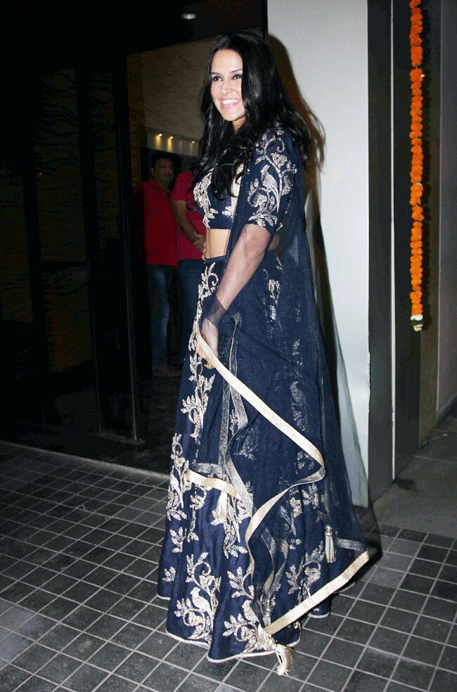 सोहा, कुणाल के रिसेप्‍शन में बॉलीवुड सि‍तारे