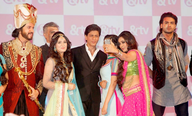 &TV के गेम शो के होस्ट बने शाहरुख खान