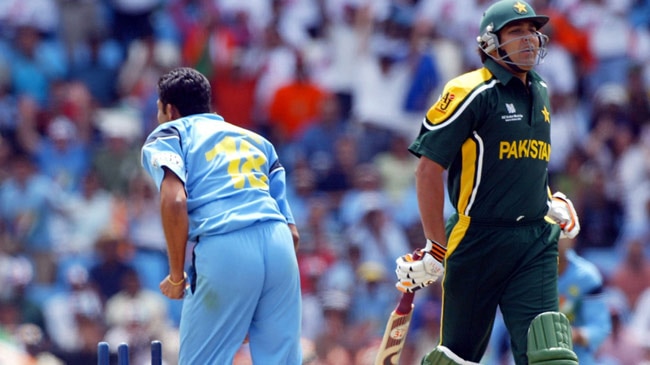 वर्ल्ड कप भारत vs पाकिस्तानः इतिहास के पन्नों से यादगार तस्वीरें