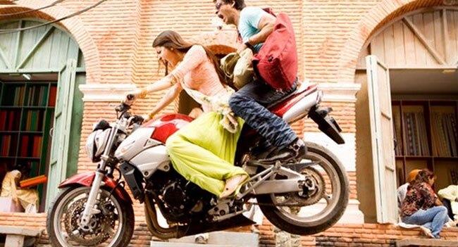 यह हैं बॉलीवुड की बाइक बेब्स, देखें तस्वीरें