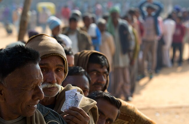 तस्वीरें: मतदान के दिन कैसा रहा दिल्ली का जोश