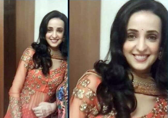 टीवी एक्ट्रेस दृष्टि धामी की शादी के संगीत की एक्सक्लूसिव तस्वीरें