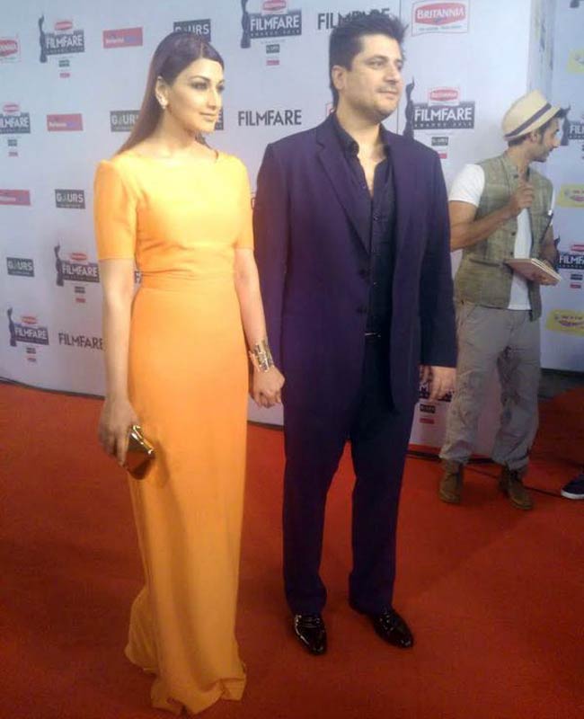 फिल्मफेयर अवॉर्ड: 'ब्लैक लेडी'  से ज्यादा इन हसीनाओं ने किया बेचैन