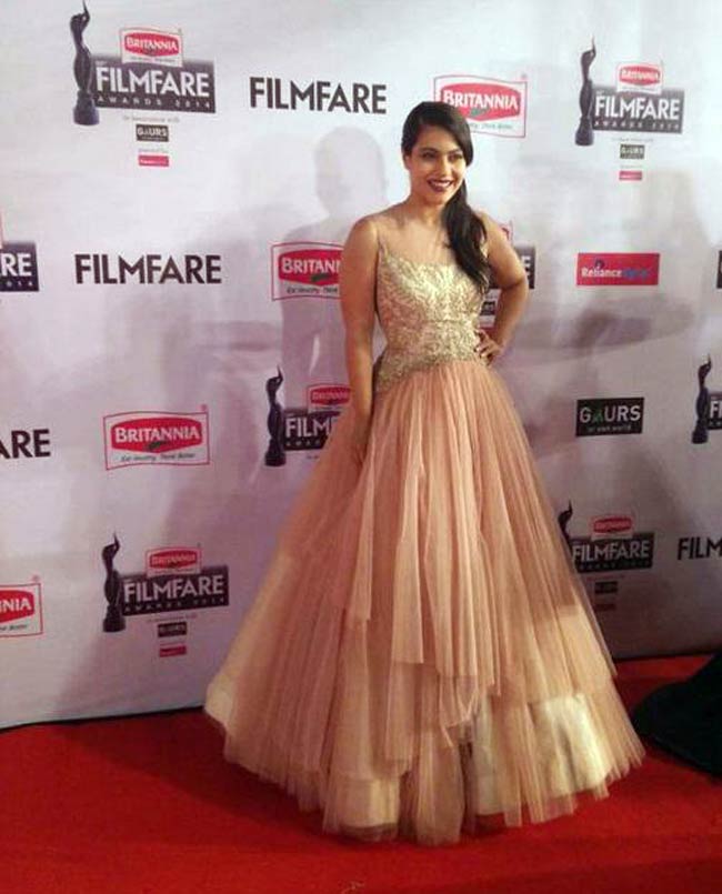 फिल्मफेयर अवॉर्ड: 'ब्लैक लेडी'  से ज्यादा इन हसीनाओं ने किया बेचैन