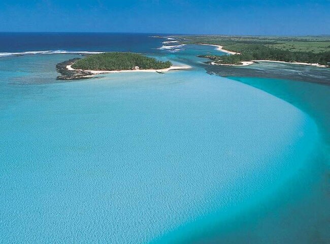 दुनिया के 10 बेस्ट प्राइवेट लग्जरी आइलैंड...