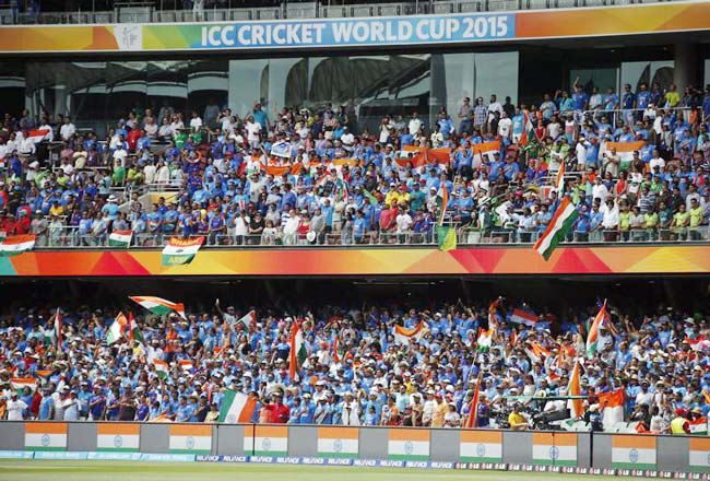 क्रिकेट के सबसे बड़े मुकाबले में जोश ही जोश, देखें तस्वीरें