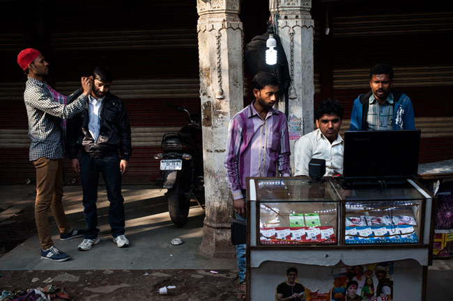 क्रिकेट के सबसे बड़े मुकाबले में जोश ही जोश, देखें तस्वीरें