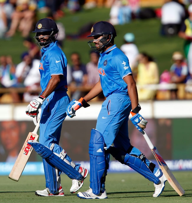 वर्ल्ड कपः टीम इंडिया ने यूएई को 9 विकेट से धोया