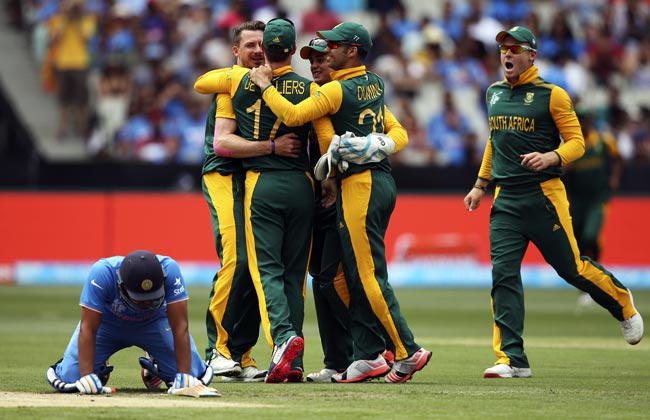 IND vs SA: धवन ने अफ्रीकी गेंदबाजों को धोया