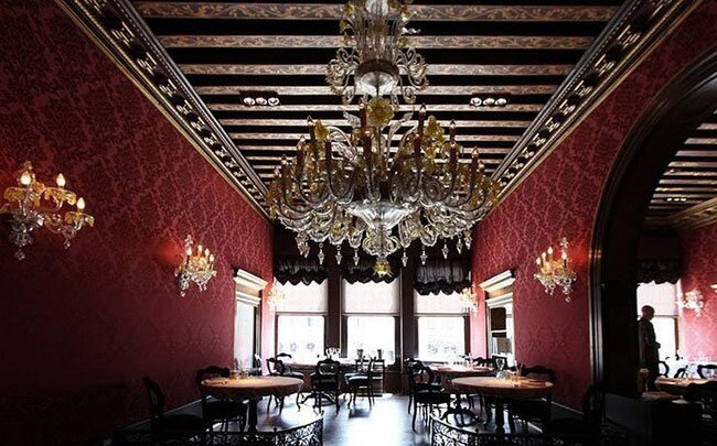 तस्वीरों में: दुनिया के 10 सबसे रोमांटिक रेस्‍त्रां...