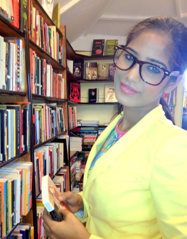 'WC' में जीत पर न्‍यूड होने का दावा करने वाली  पूनम पांडे Happy birthday