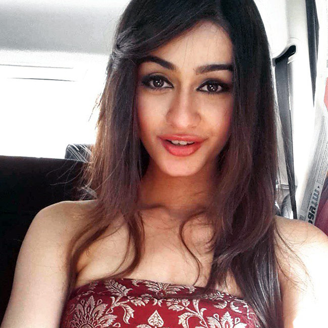 जानें मिस इंडिया बनी अदिति आर्या के बारे में...