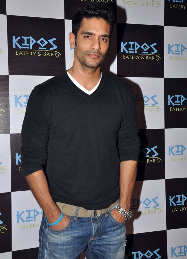 यह क्रिकेटर्स बने एक्टर्स, देखें तस्वीरें