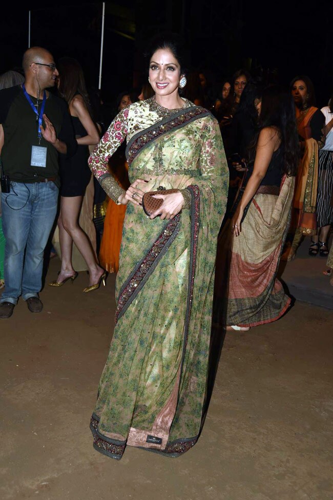 LFW 2015: दीपिका, कल्कि, काजोल और रानी के फैशन की रौनक