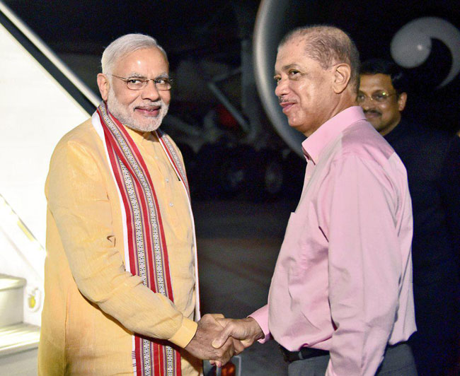 ...और सेशल्स में PM मोदी ने की फोटोग्राफी