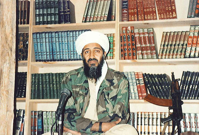 आतंकी ओसामा बिन लादेन की नई तस्वीरें सामने आईं...