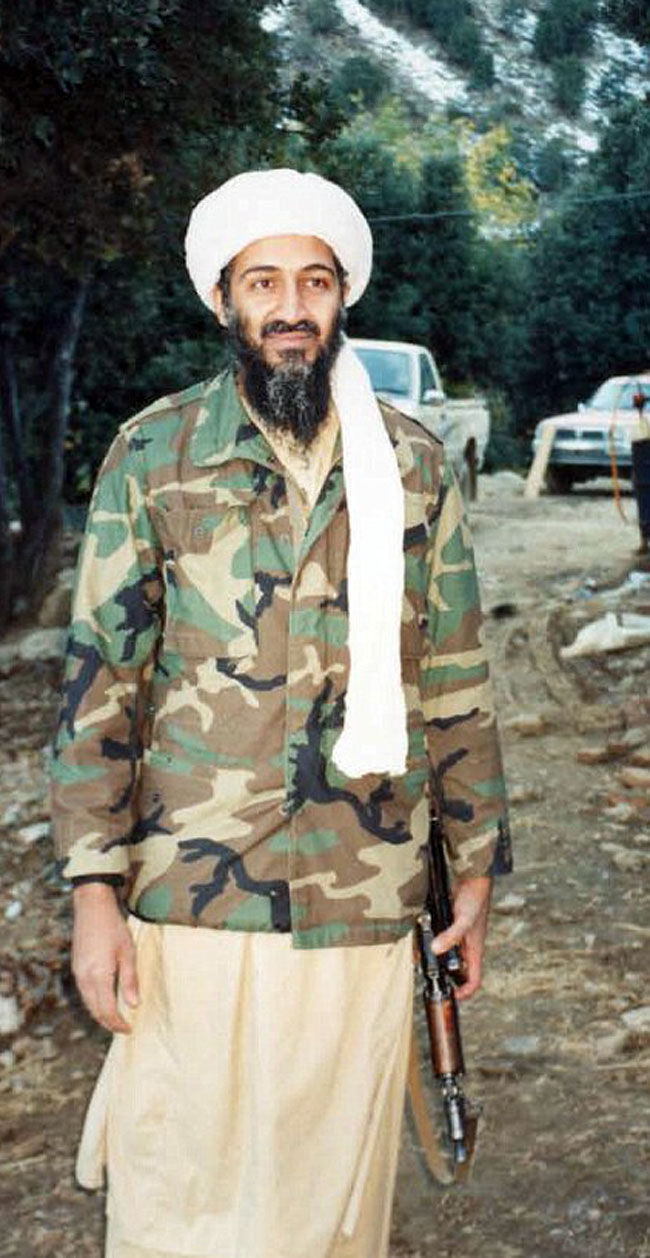 आतंकी ओसामा बिन लादेन की नई तस्वीरें सामने आईं...