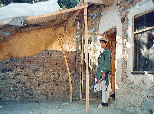 आतंकी ओसामा बिन लादेन की नई तस्वीरें सामने आईं...