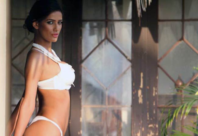 'WC' में जीत पर न्‍यूड होने का दावा करने वाली  पूनम पांडे Happy birthday