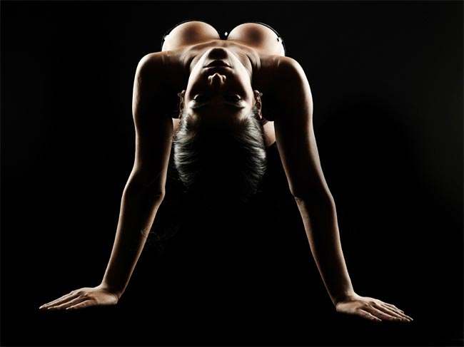 'WC' में जीत पर न्‍यूड होने का दावा करने वाली  पूनम पांडे Happy birthday