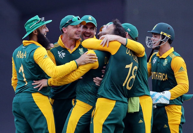 CWC15: दक्षिण अफ्रीका ने श्रीलंका को 9 विकेट से 'पीटा'