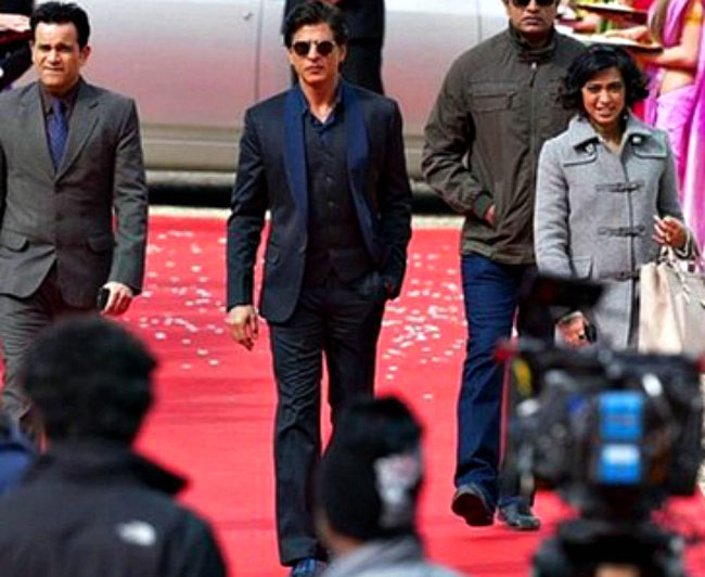 लंदन में शाहरुख की फिल्म 'फैन' की शूटिंग, देखें तस्वीरें