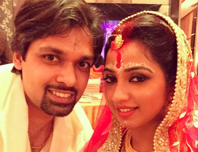 सुरीली आवाज की मलिका श्रेया घोषाल Happy birthday