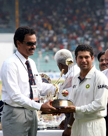 Happy Birthday सचिन तेंदुलकर