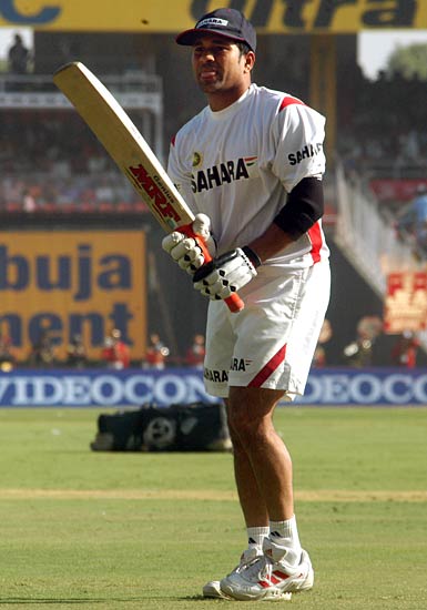 Happy Birthday सचिन तेंदुलकर