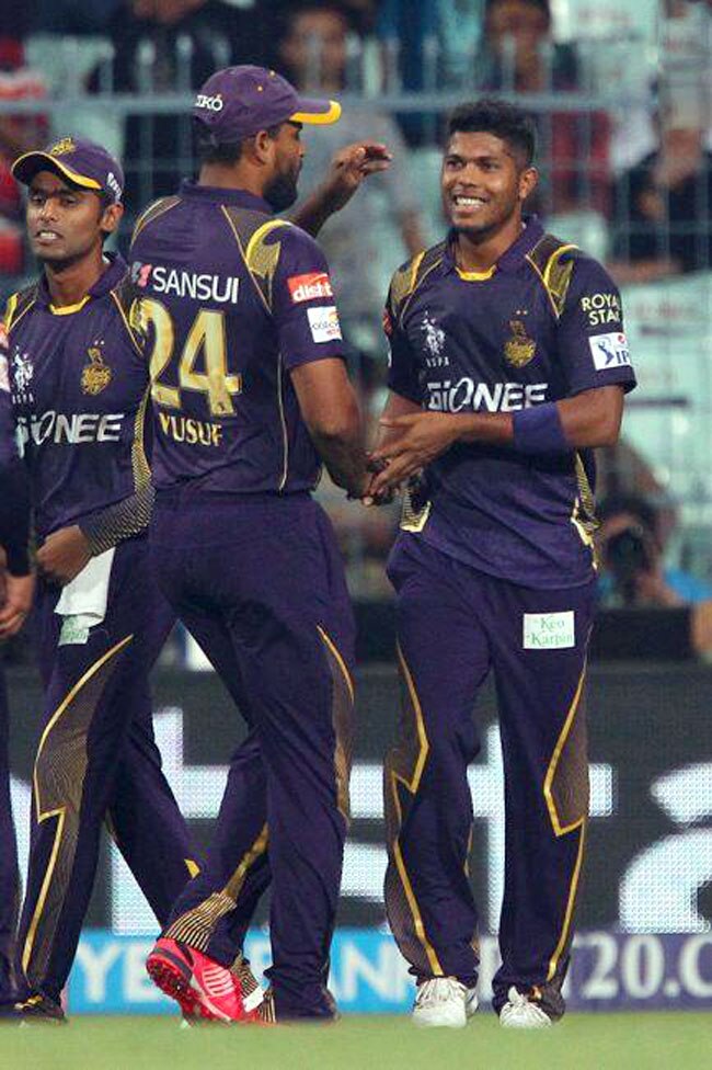 IPL-8: पहले मैच में KKR ने मुंबई इंडियंस को धोया