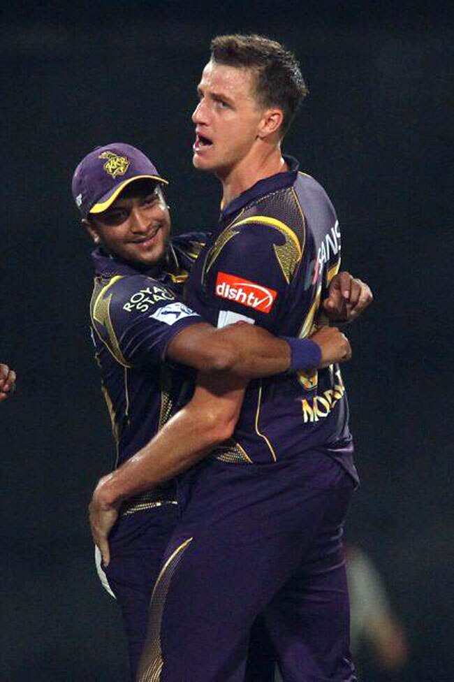 IPL-8: पहले मैच में KKR ने मुंबई इंडियंस को धोया