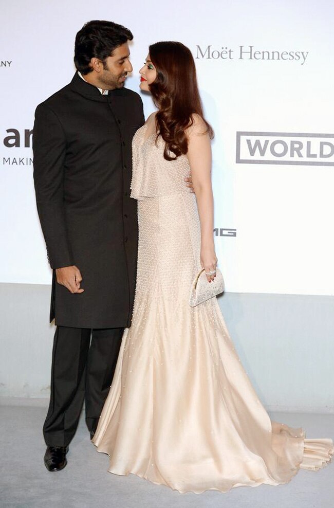 सुपर कपल अभि-ऐश की शादी के 8 साल पूरे