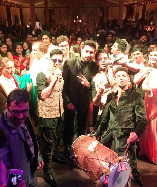 कुणाल कपूर और नैना बच्चन की रिसेप्शन पार्टी में कई सितारे हुए शामिल