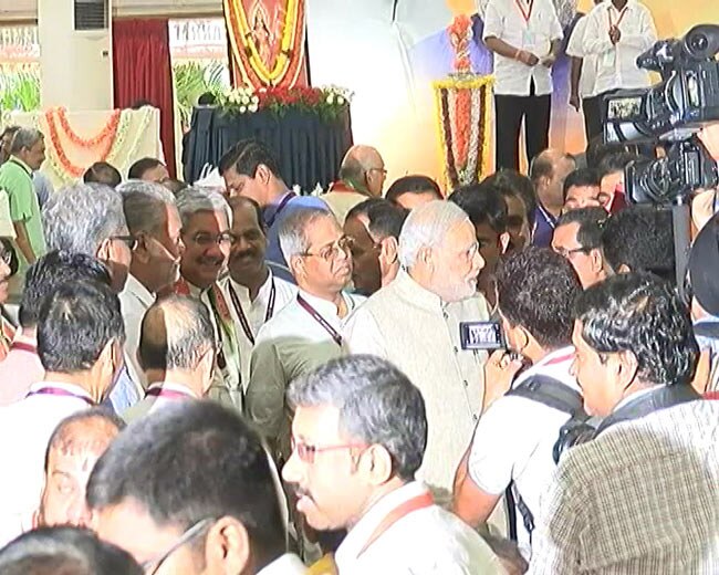 बीजेपी की राष्ट्रीय कार्यकारिणी में जुटे दिग्गज