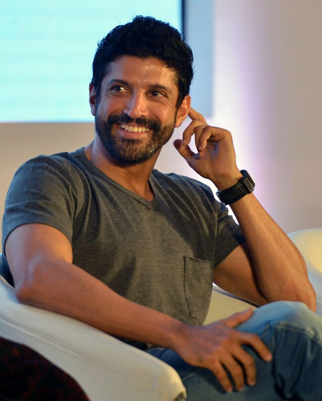 Celeb spotted: देखि‍ए दीपिका और कंगना का सिंपल लुक